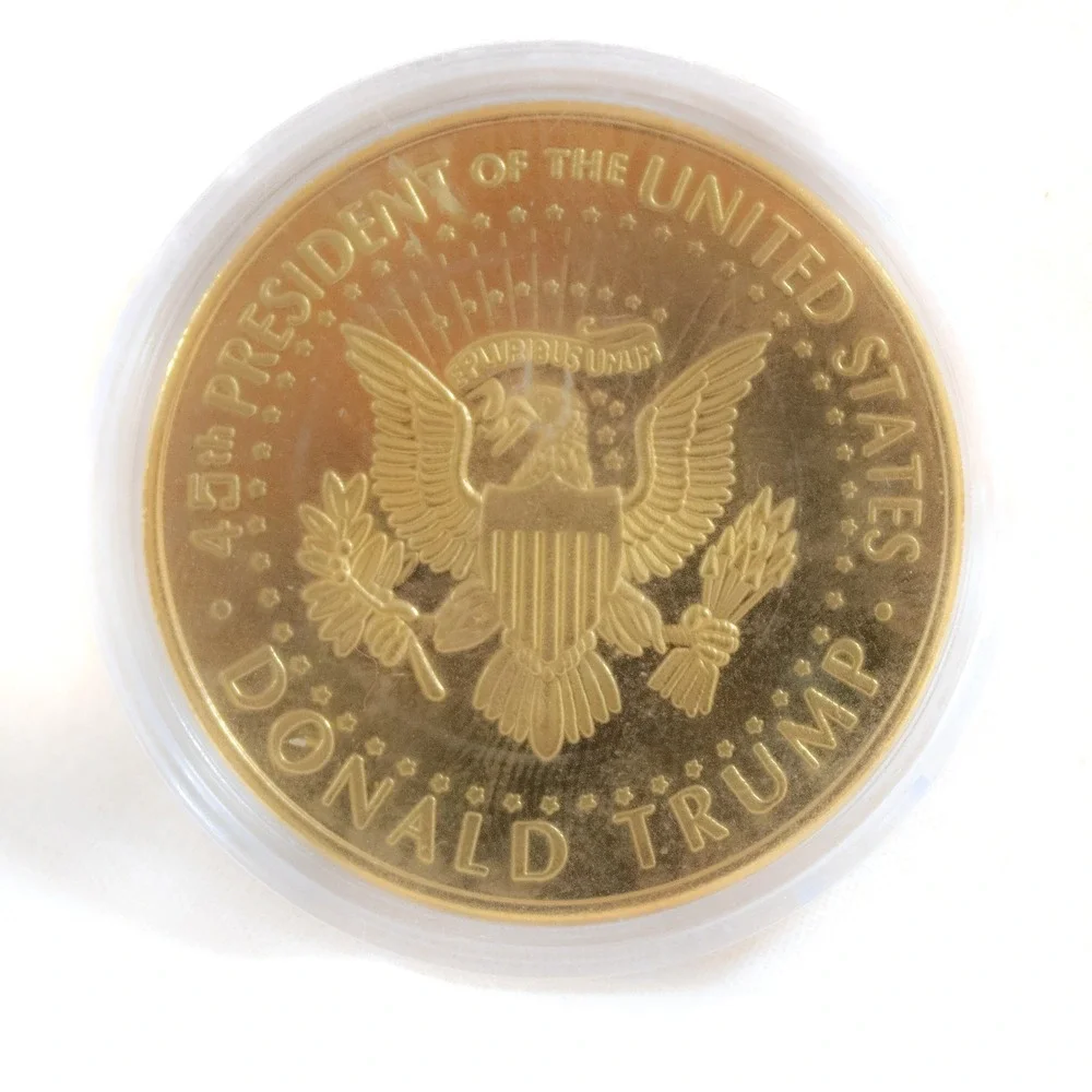 Donald Trump Coin 2020 - Gold Plated Collectible Coin, Protective Case Included